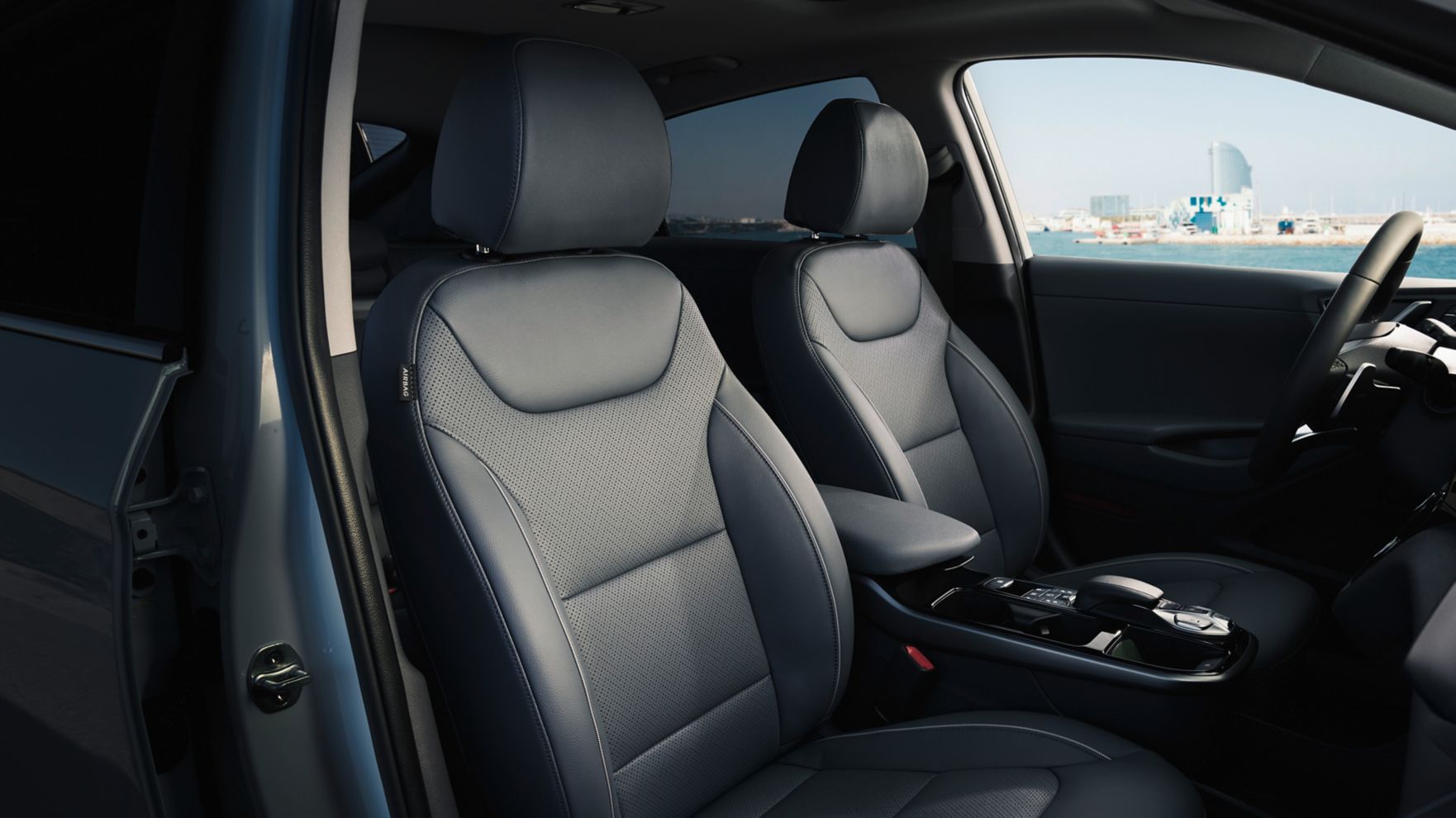 Design sketch of the all-new Hyundai Tucson compact SUV interior design.