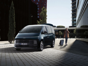 Дизайн STARIA | Футуристичний Мінівен | Богдан Авто - фото 37