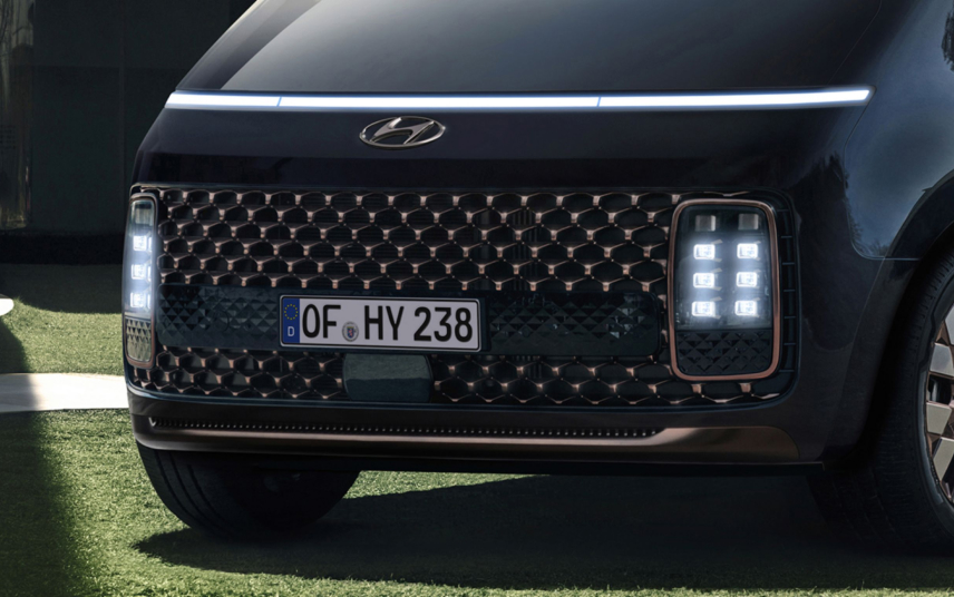 Дизайн STARIA | Футуристичний Мінівен | Богдан Авто - фото 13