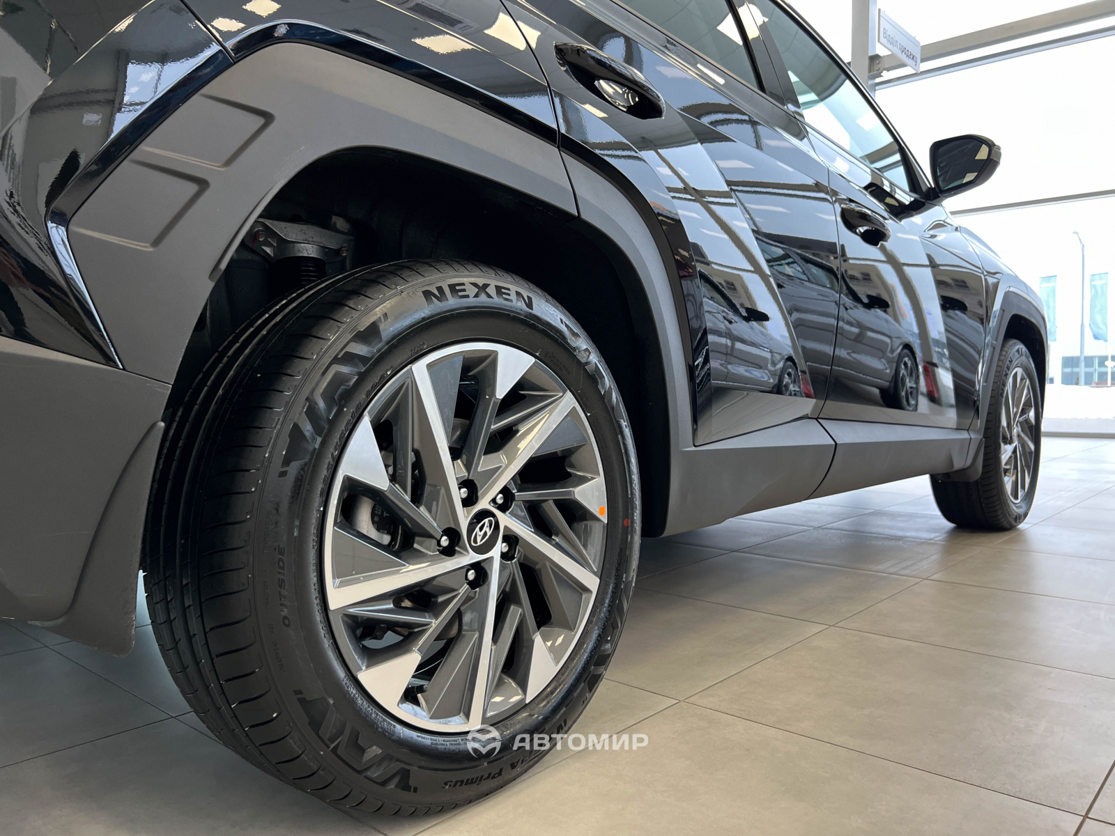 Абсолютно новий Hyundai Tucson в наявності у автосалоні. | Богдан-Авто - фото 9