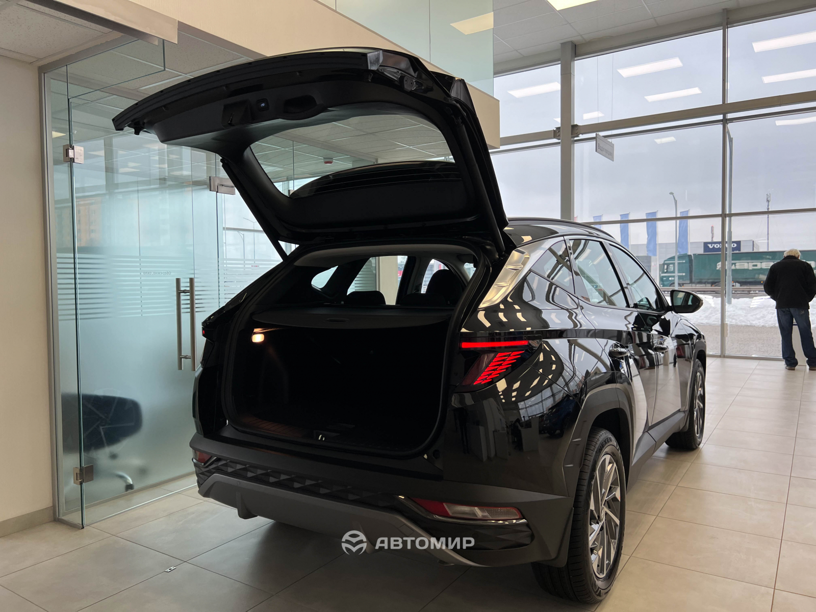 Абсолютно новий Hyundai Tucson в наявності у автосалоні. | Богдан-Авто - фото 16